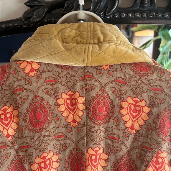 Chasing Unicorns California Bound Quilted Jacket. S - Picture 13 of 16